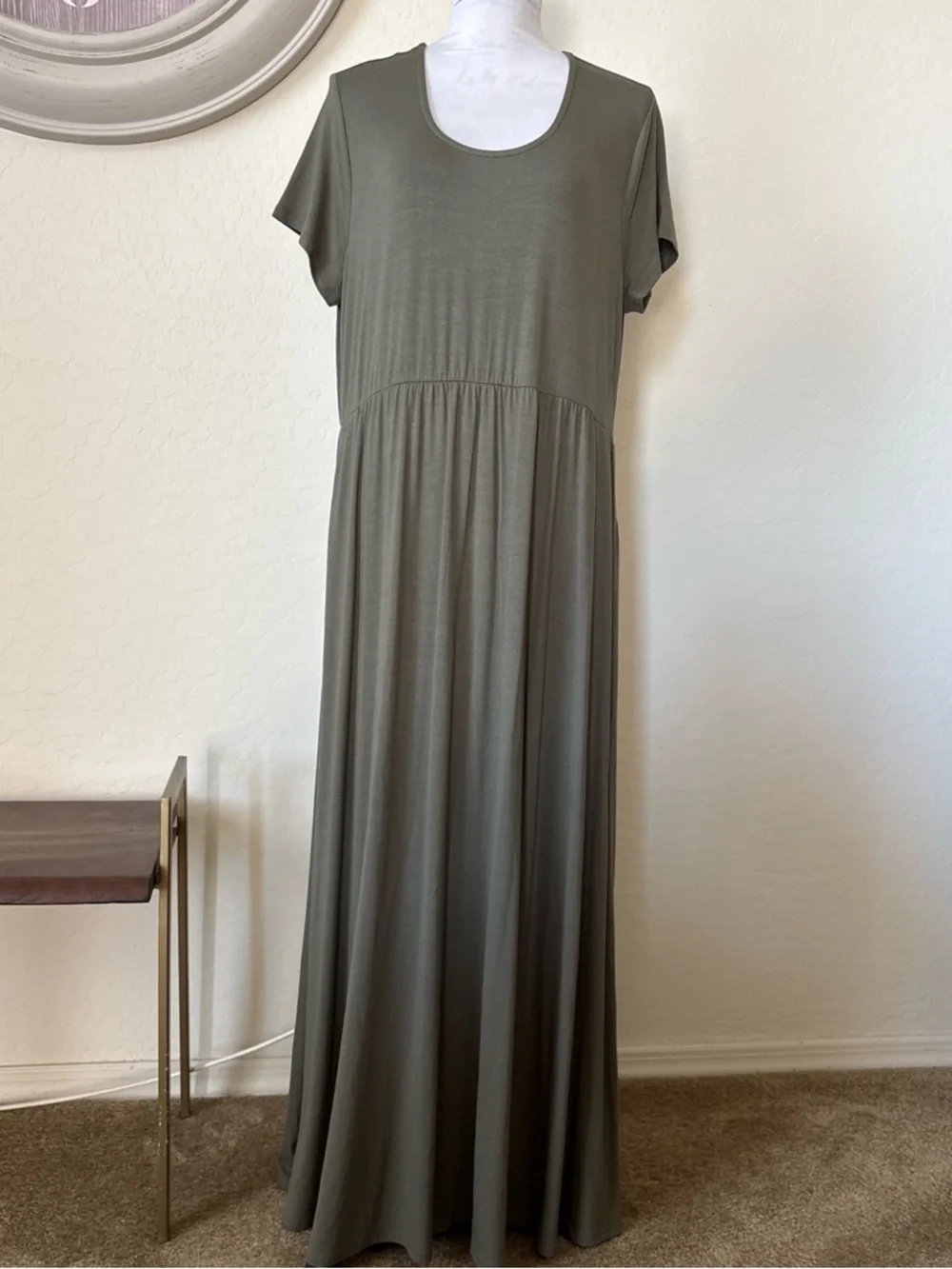 Cato Olive Scoop Neck Maxi Dress with short sleeves. XL